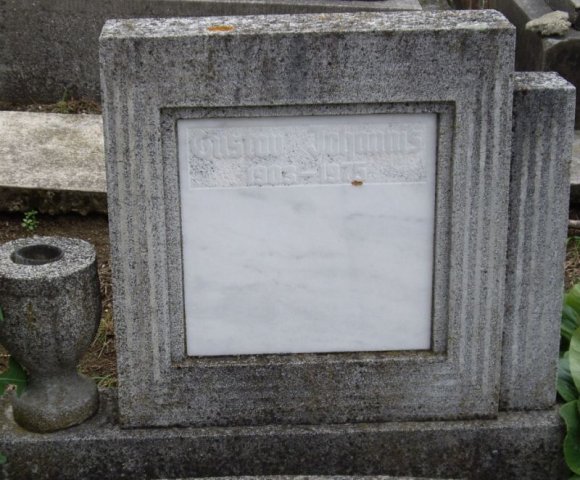 Johannis Gustav 1903-1975 Grabstein